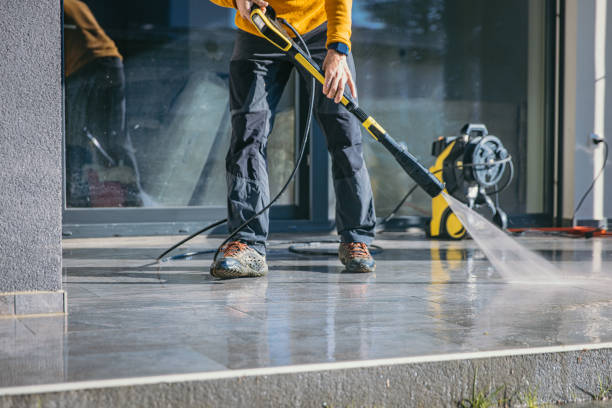 Playground Equipment Cleaning in Mansfield Center, CT